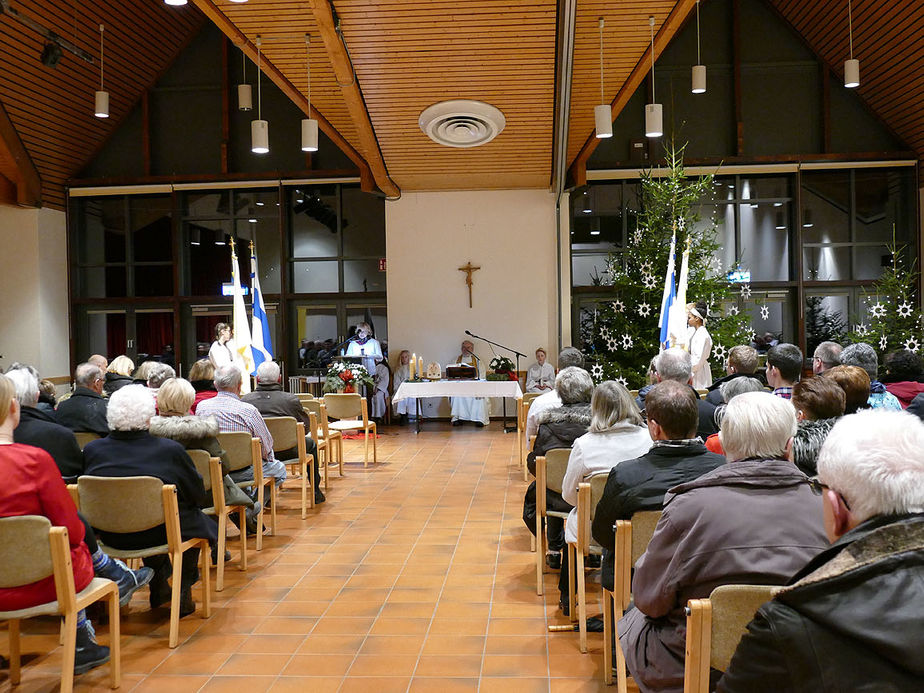 Feierliche Christmette im Haus des Gastes (Foto: Karl-Franz Thiede)